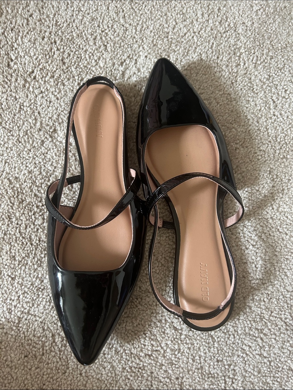 Old Navy Black Patent Pointed Slingback Flats